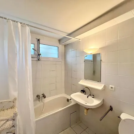 度假居 Tres Proche De La A *